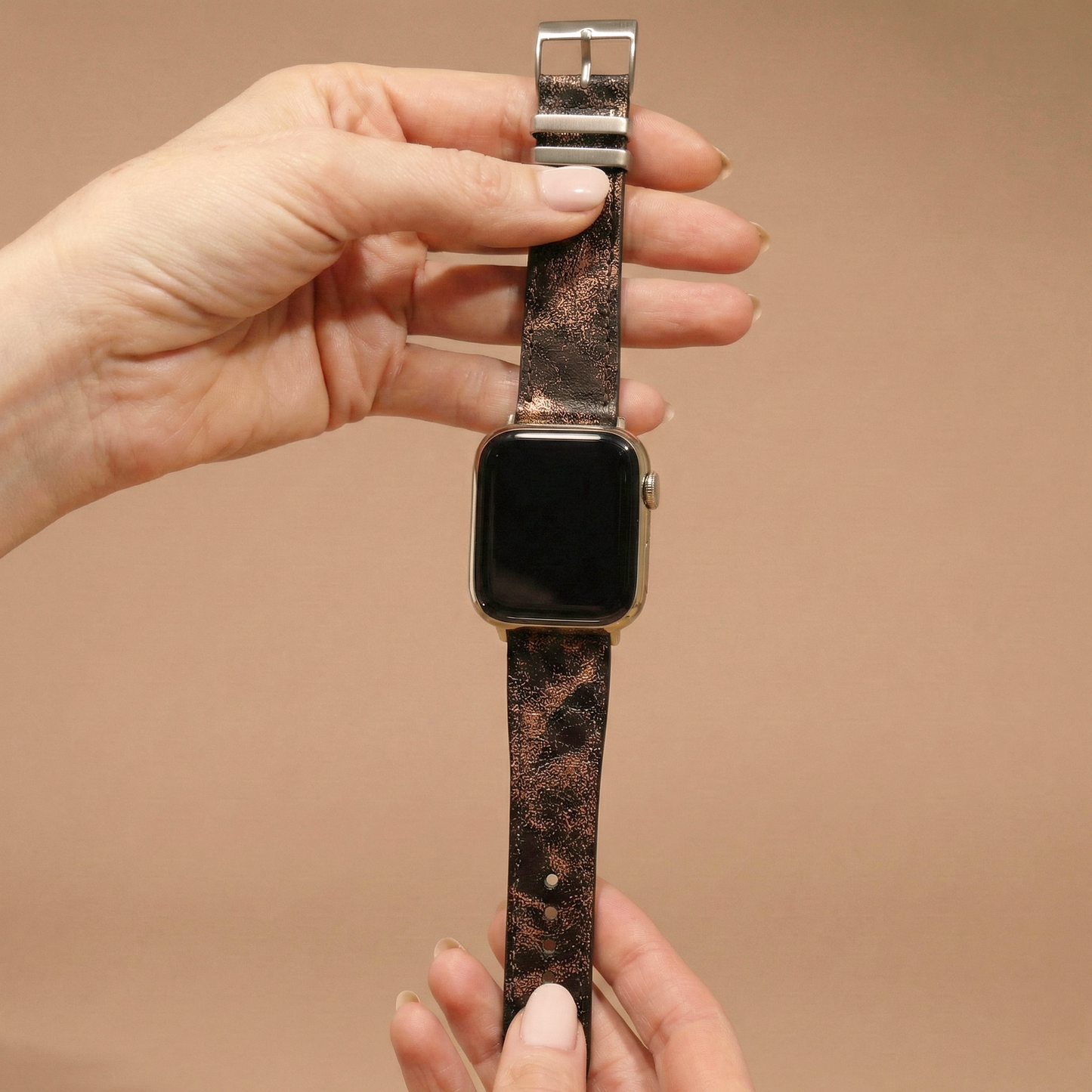 Apple Watch Hakiki Deri Kordon – Premium Gerçek Deri Kayış - KAHVERENGİ  - EL YAPIMI - YERLİ ÜRETİM